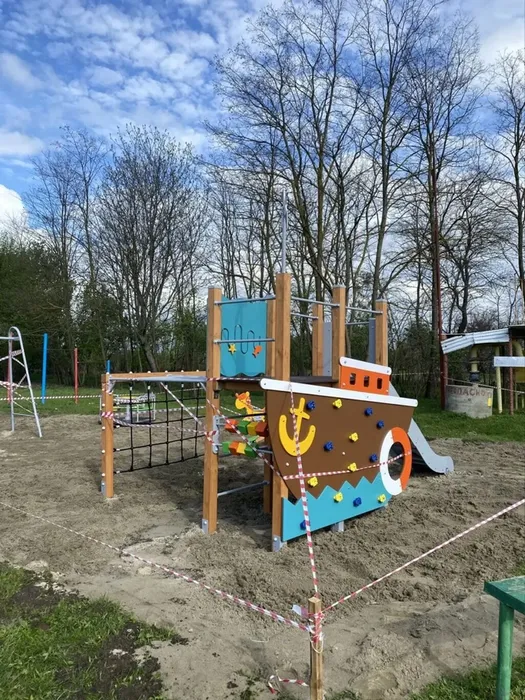 image-22-04-26-03-56-2